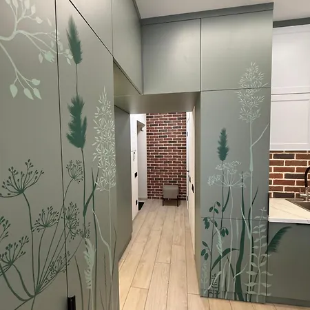 Maison Fleurie Apartment