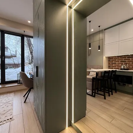Maison Fleurie Apartment Lviv